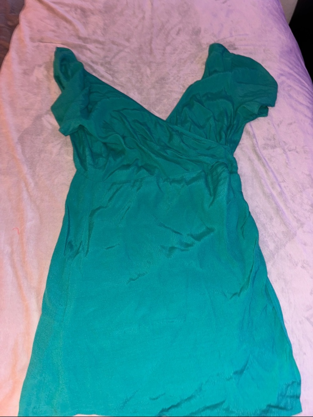 Green Women's V-Neck Short Dress